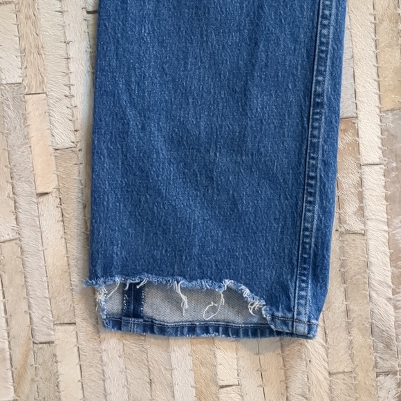 Abercrombie & Fitch Women's Size 25 The '90s Relaxed High Rise Medium Wash Jeans - Picture 9 of 12